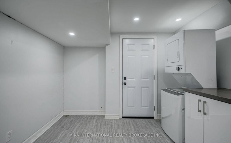 L2 - 260 Lisgar St, Toronto, M6K 2M4 | Image 3