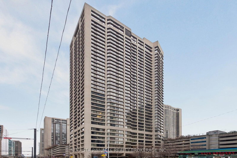 1418 - 55 Harbour Sq, Toronto, M5J 2L1 | Image 2