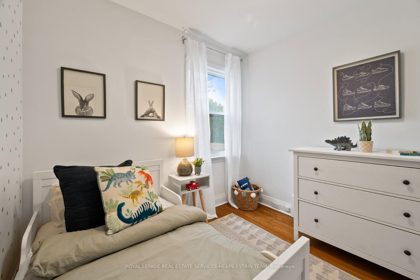 Listing Image 22