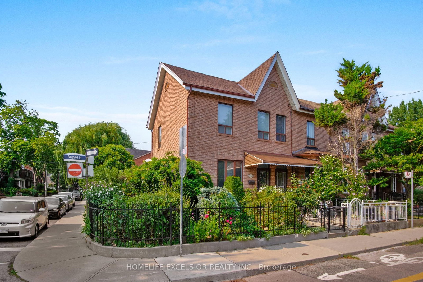 Listing Image 2