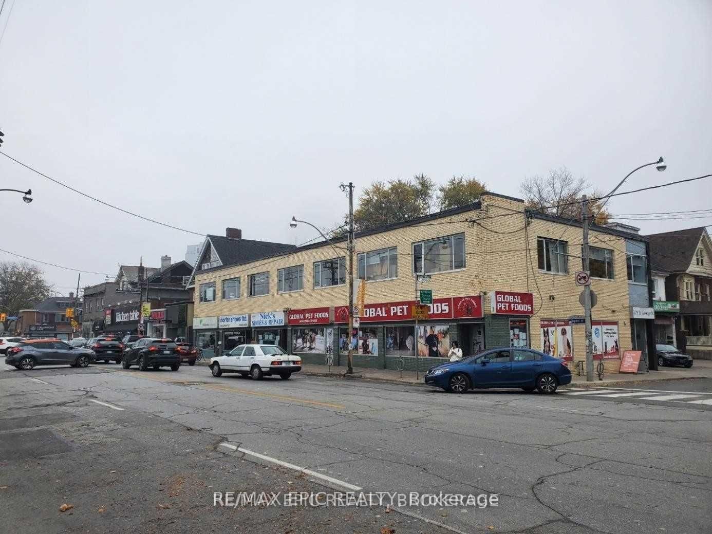 329 St George Street, Unit 1 - Photo 4