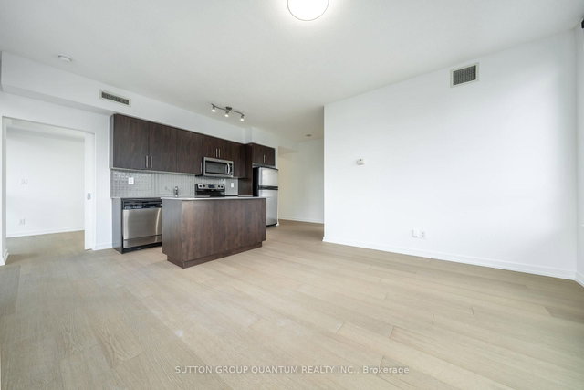 3805 - 65 Bremner Boulevard