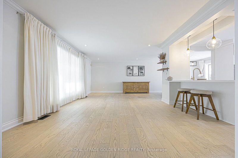 18 Deerpath Rd, Toronto, M3A 1R5 | Image 3