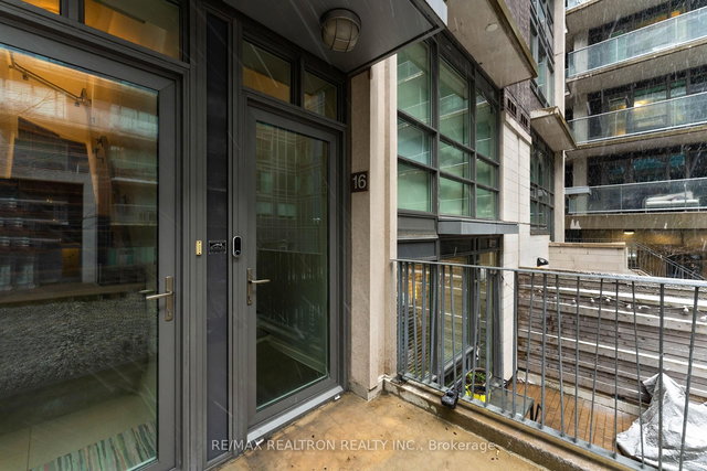 Th16 - 57 East Liberty Street