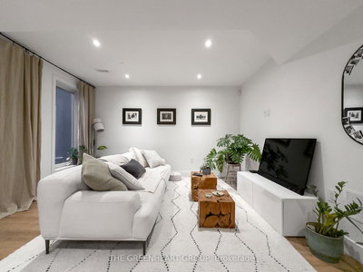 64 Beatrice Street, Toronto, Ontario image-0-3