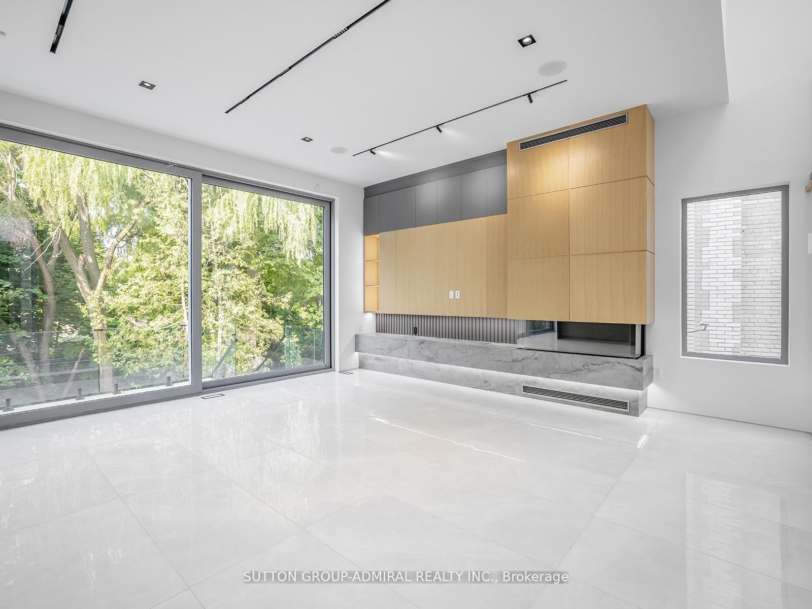 Detached House for sale at 157 Old Forest Hill Road, Toronto, Ontario, M5N 2N7 - Forest Hill North - MLS: C12713974