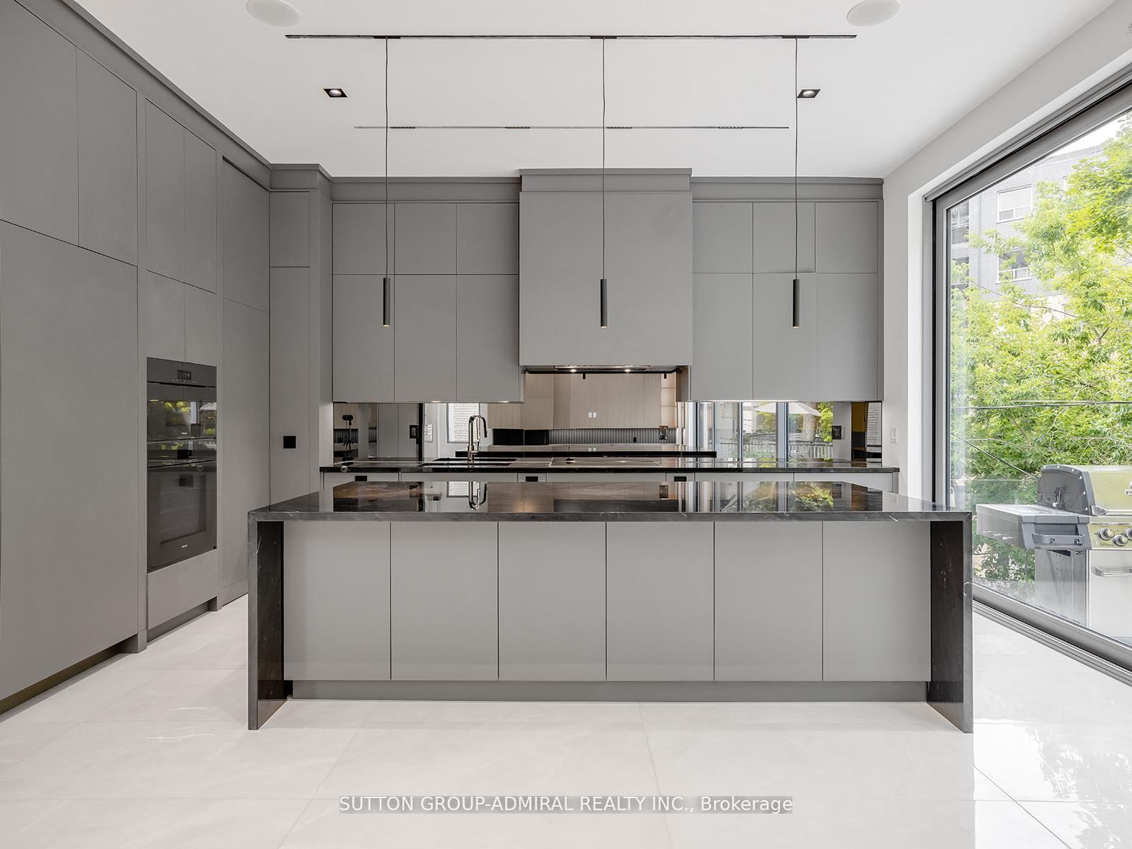 Detached House for sale at 157 Old Forest Hill Road, Toronto, Ontario, M5N 2N7 - Forest Hill North - MLS: C12713974