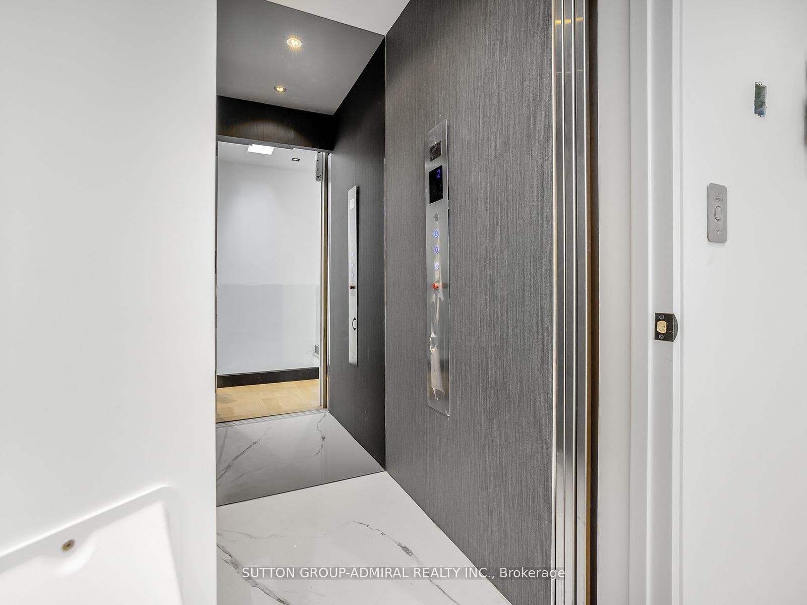 Detached House for sale at 157 Old Forest Hill Road, Toronto, Ontario, M5N 2N7 - Forest Hill North - MLS: C12713974