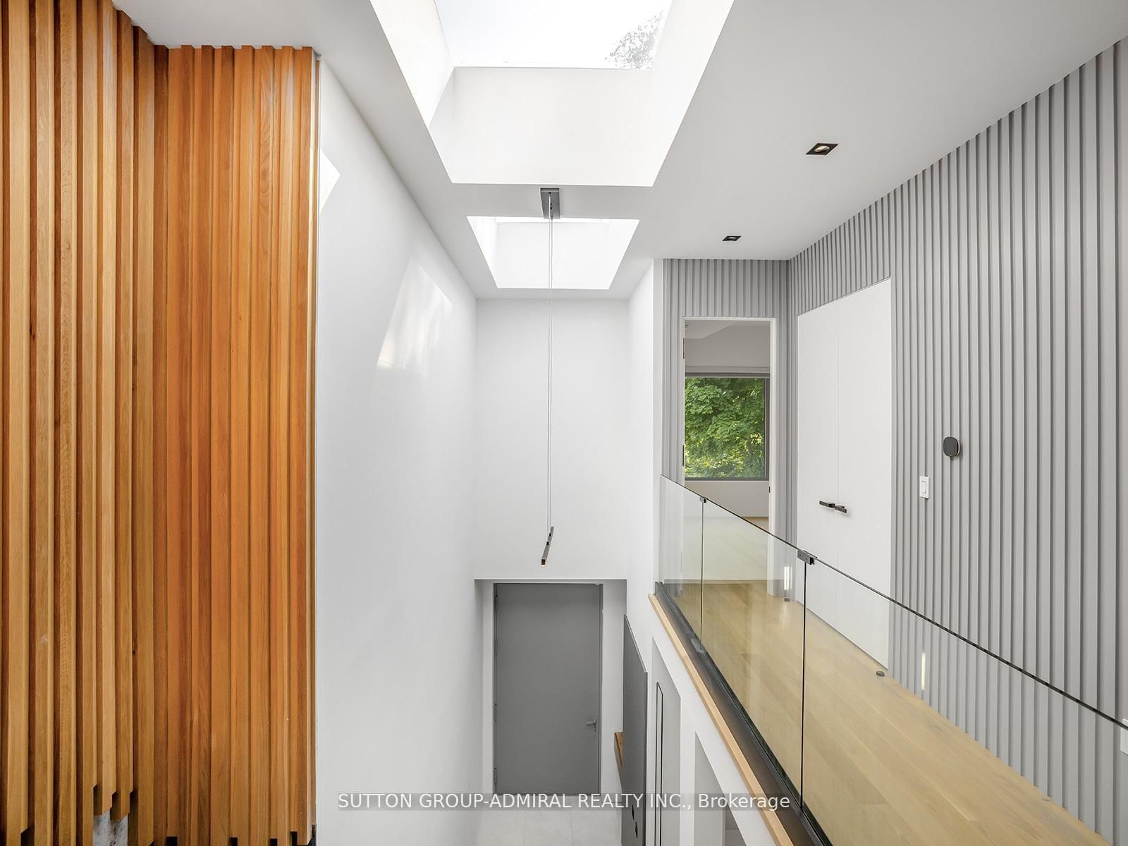 Detached House for sale at 157 Old Forest Hill Road, Toronto, Ontario, M5N 2N7 - Forest Hill North - MLS: C12713974