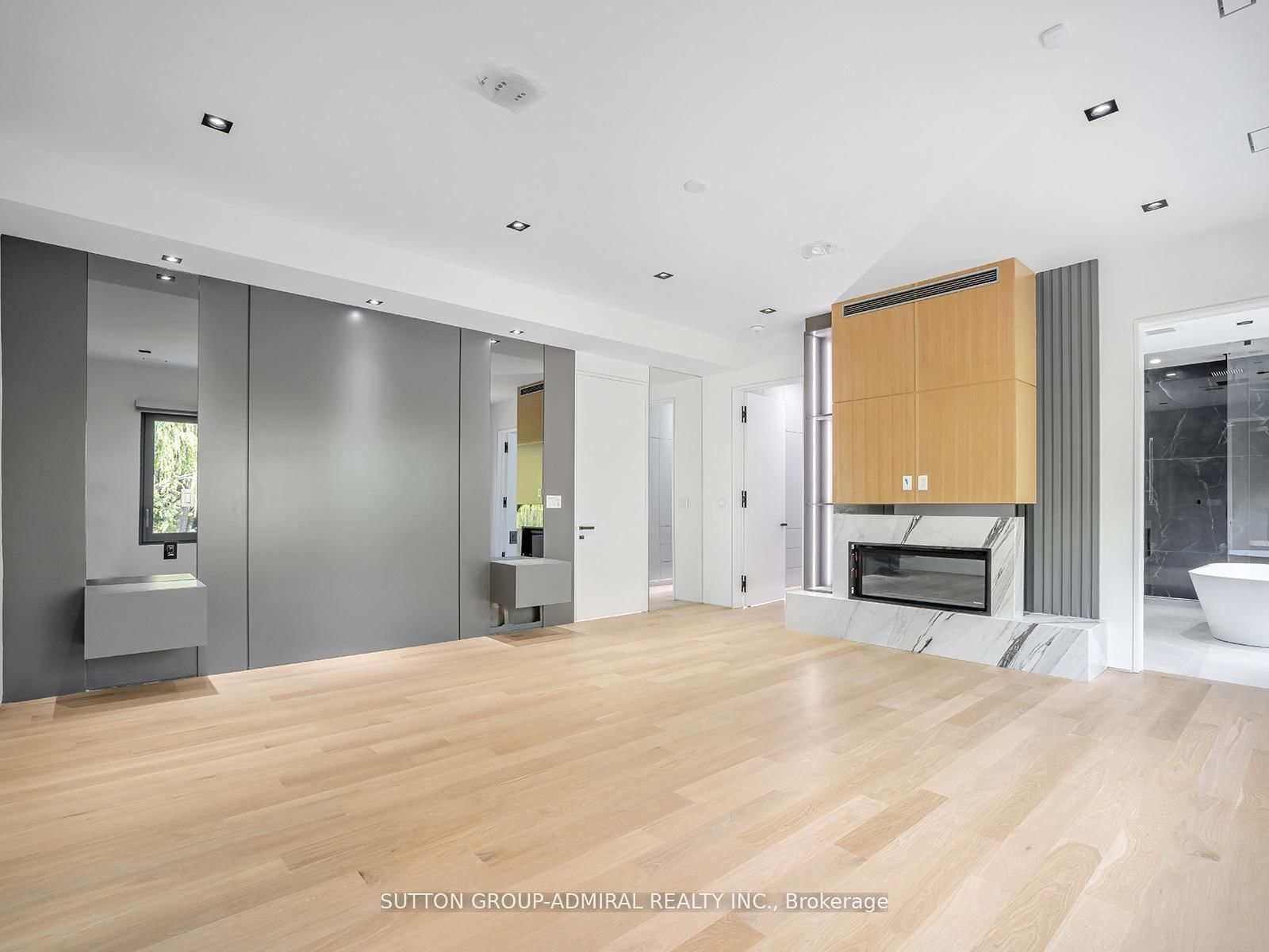 Detached House for sale at 157 Old Forest Hill Road, Toronto, Ontario, M5N 2N7 - Forest Hill North - MLS: C12713974