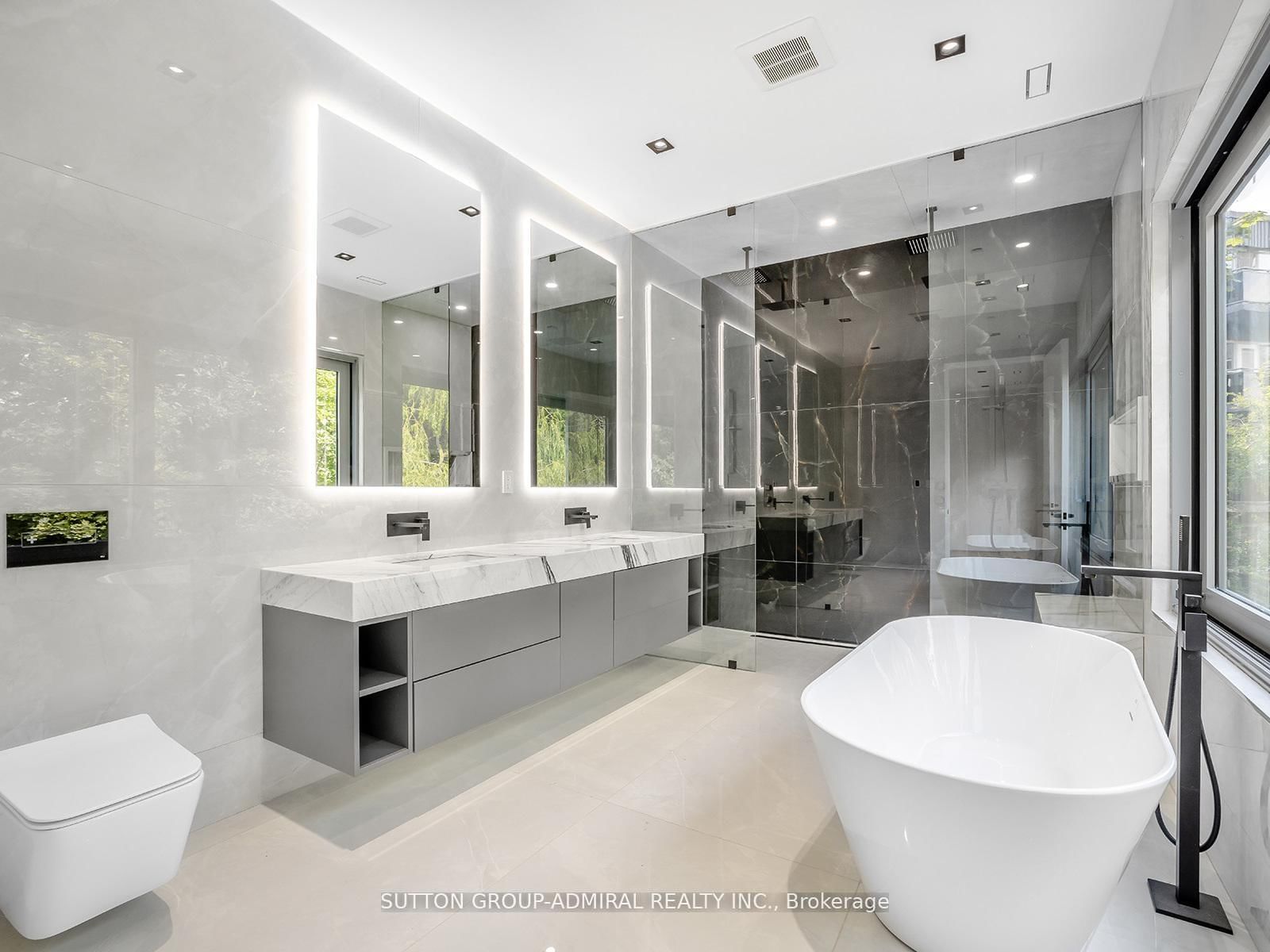 Detached House for sale at 157 Old Forest Hill Road, Toronto, Ontario, M5N 2N7 - Forest Hill North - MLS: C12713974