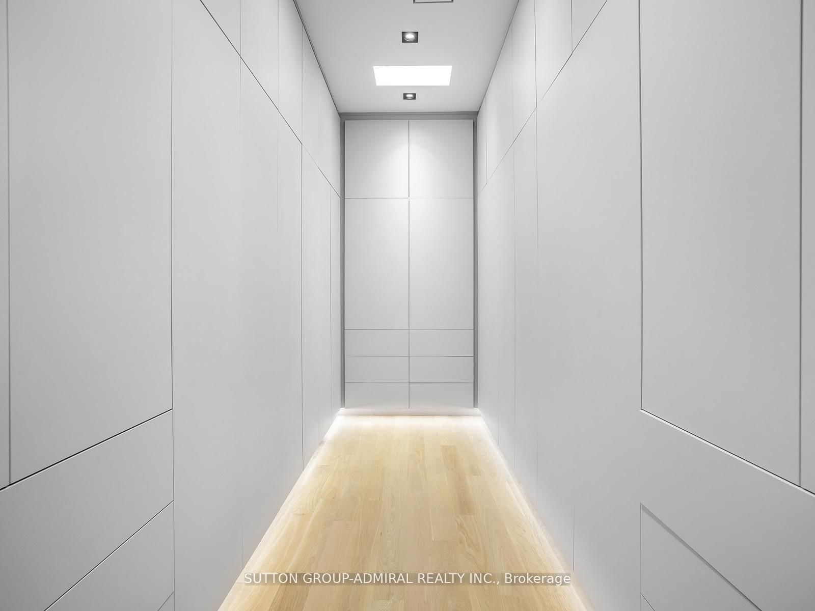 Detached House for sale at 157 Old Forest Hill Road, Toronto, Ontario, M5N 2N7 - Forest Hill North - MLS: C12713974