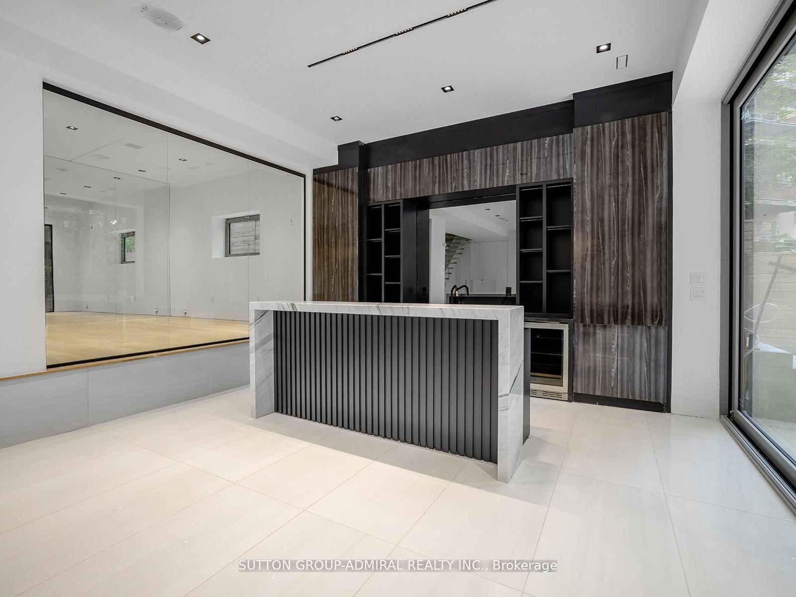 Detached House for sale at 157 Old Forest Hill Road, Toronto, Ontario, M5N 2N7 - Forest Hill North - MLS: C12713974