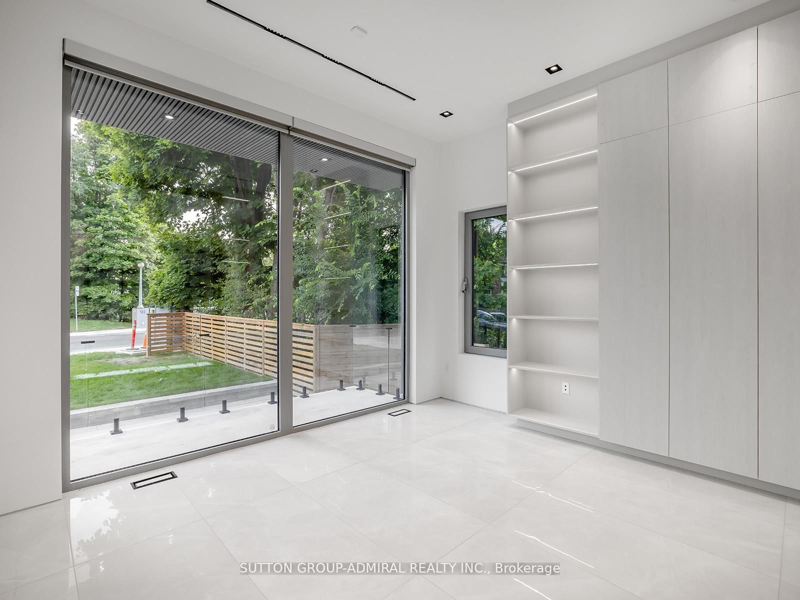 Detached House for sale at 157 Old Forest Hill Road, Toronto, Ontario, M5N 2N7 - Forest Hill North - MLS: C12713974