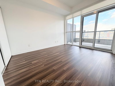 321-1603 Eglinton Avenue West, Toronto, Ontario image-0-3