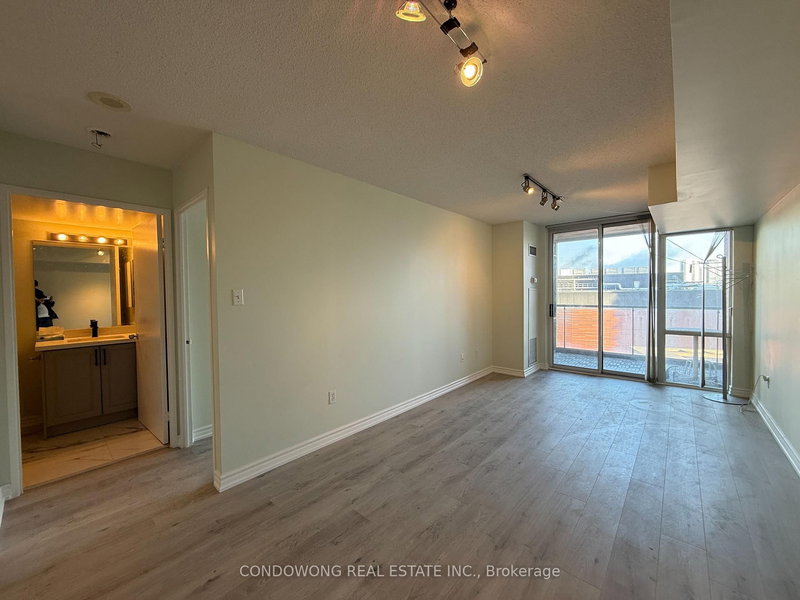 home for lease on 1007-39 Parliament Street