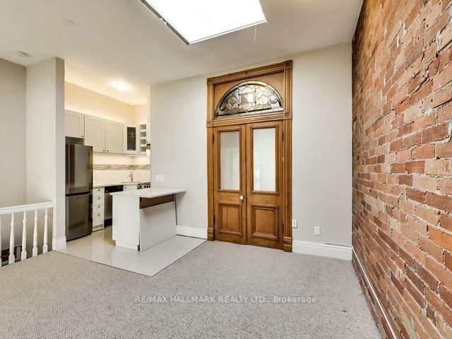 Apt#3 - 201 Seaton Street