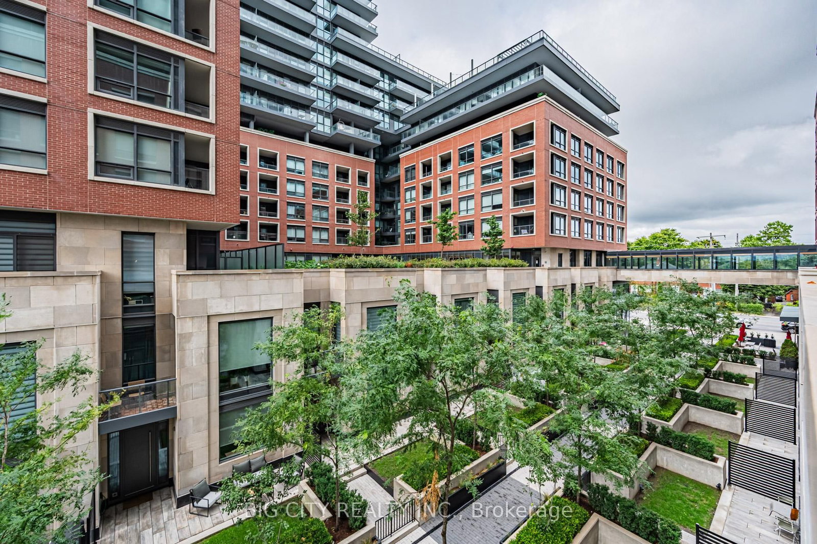 36 Brentcliffe Road, Unit 218 - Photo 21