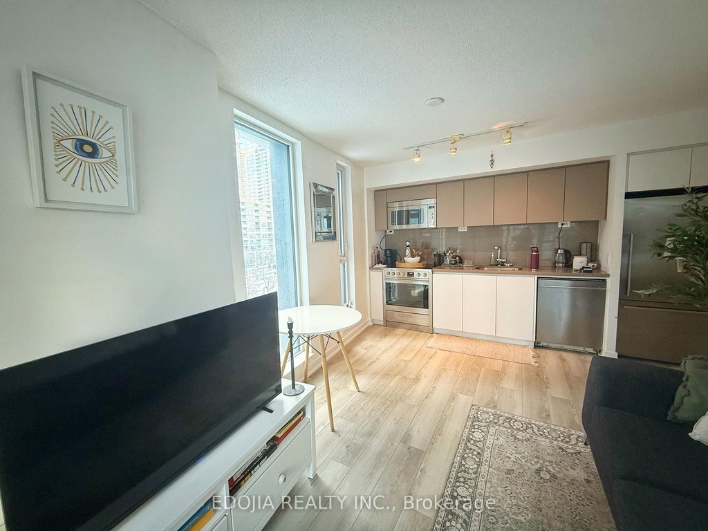 617 - 75 Queens Wharf Road 5
