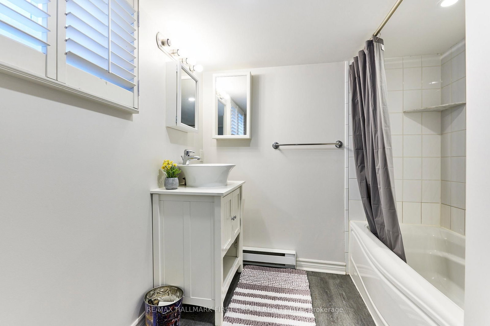 Detached House for lease at Lower-207 Bayview Heights Drive, Toronto, Ontario, M4G 2Z4 - Leaside - MLS: C12716434