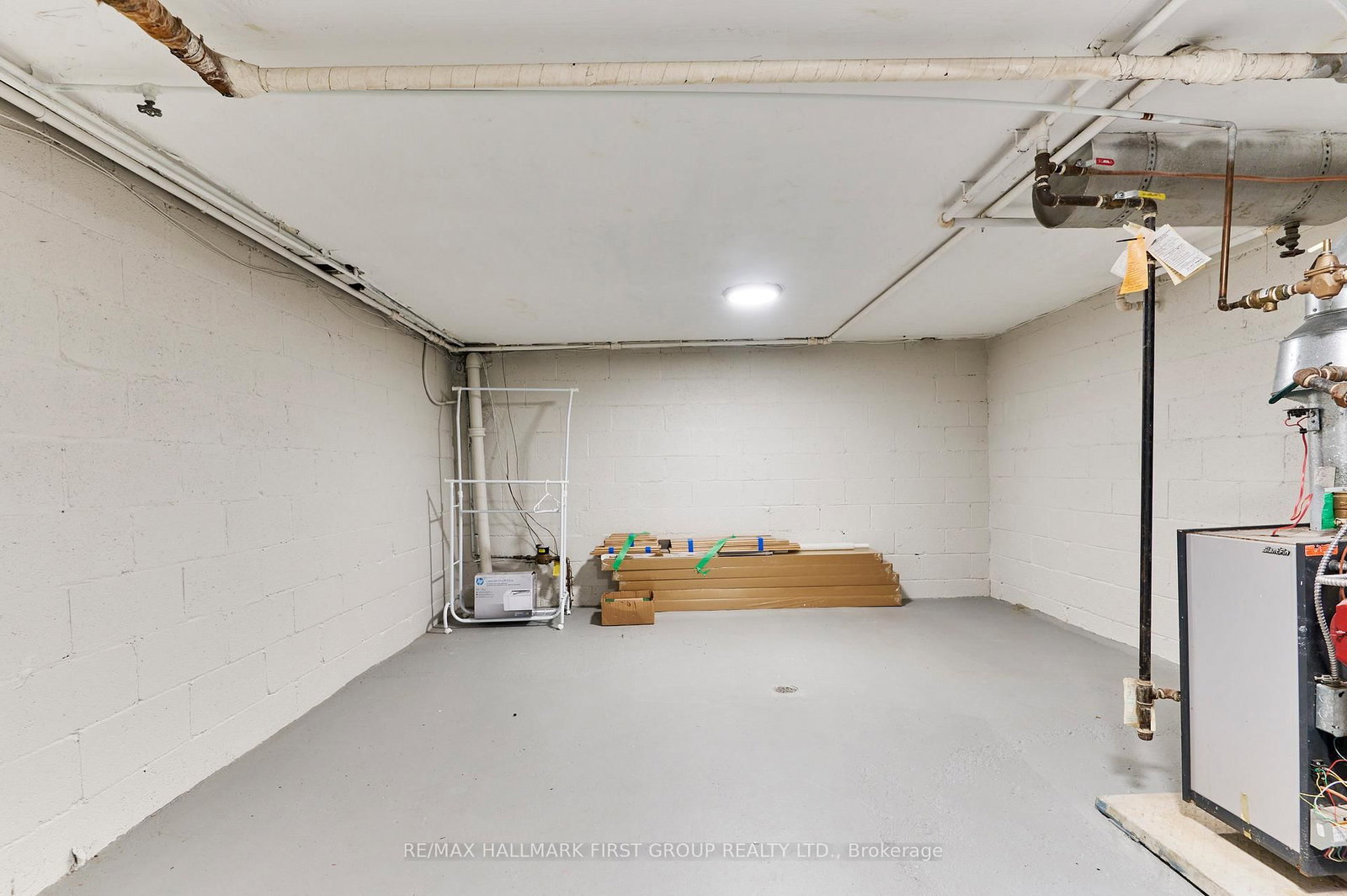 Detached House for lease at Lower-207 Bayview Heights Drive, Toronto, Ontario, M4G 2Z4 - Leaside - MLS: C12716434