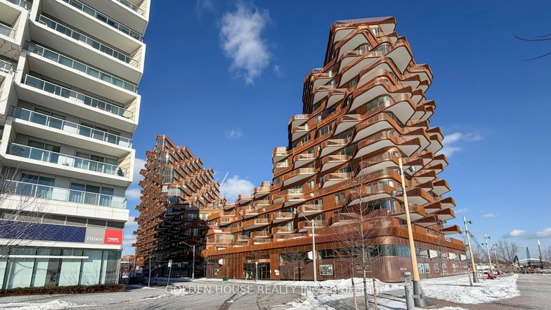 LPH22 - 155 Merchants' Wharf, Toronto, M5A 0Y4 | Image 2