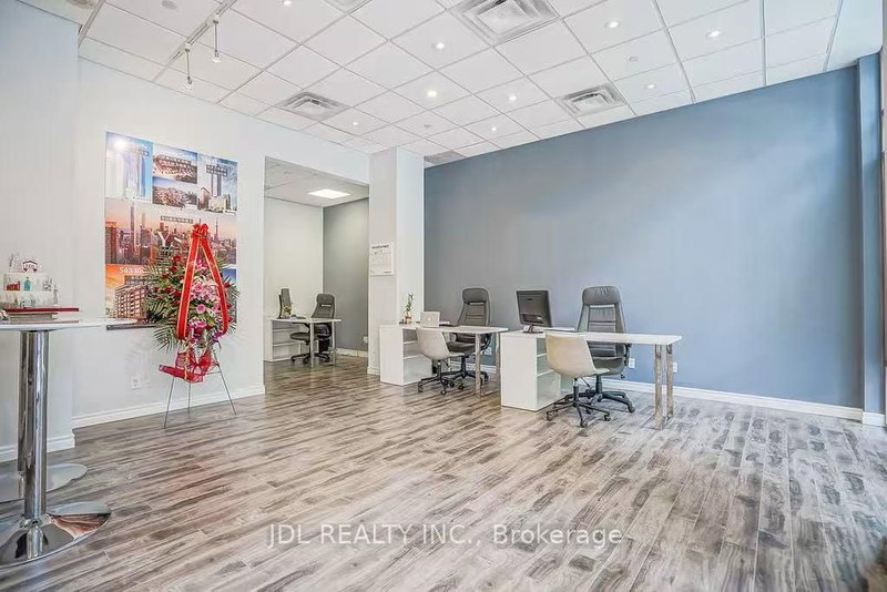 R1A - 925 Bay St, Toronto, M5S 3L4 | Image 3