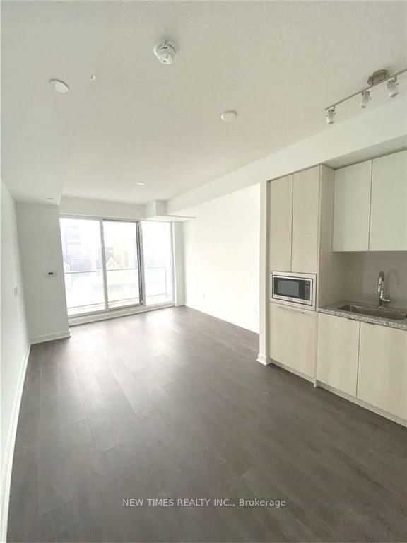 4910 - 125 Blue Jays Way, Toronto, M5V 0N5 | Image 3