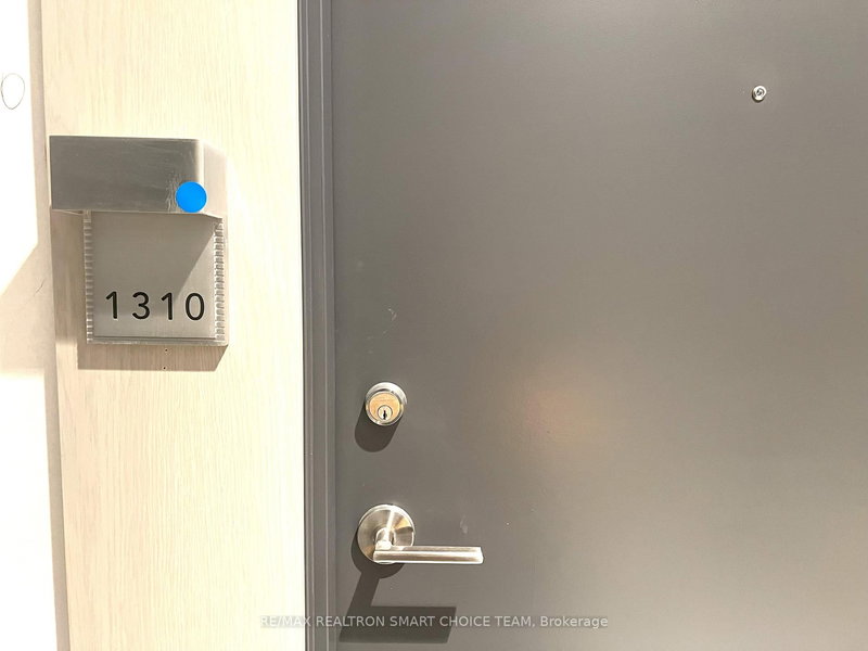 S1310 - 8 Olympic Garden Dr, Toronto, M2M 0B9 | Image 3