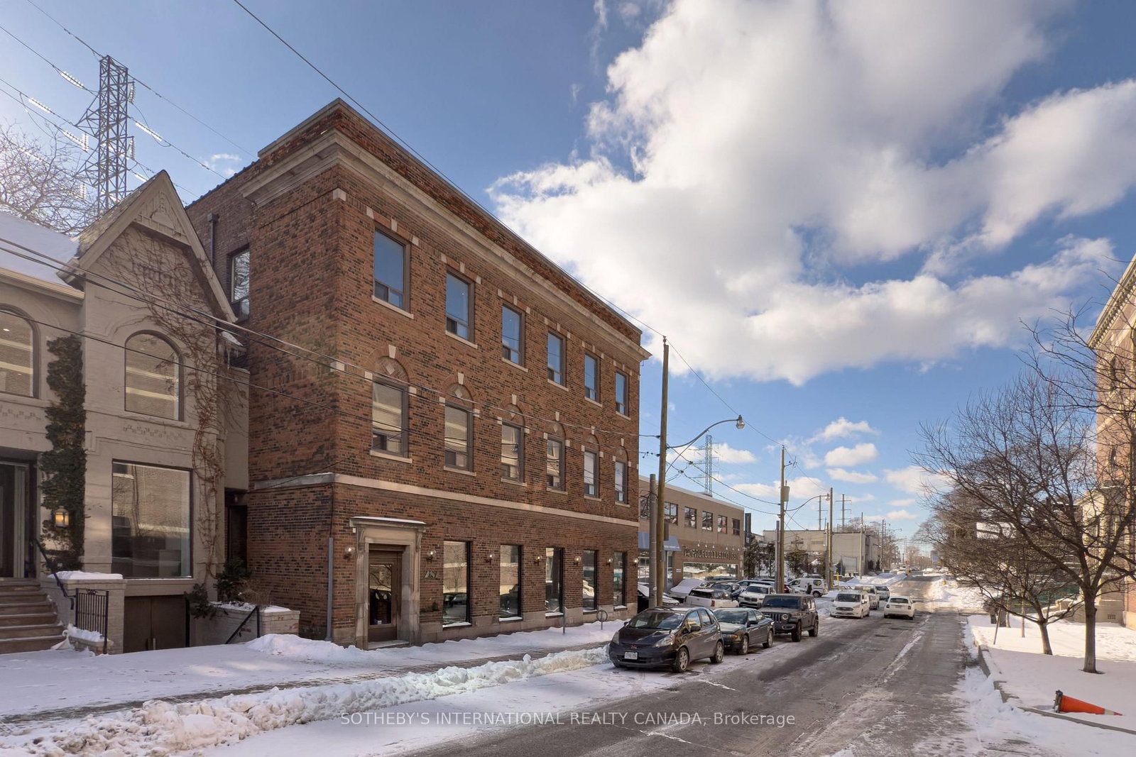 287 Macpherson Avenue, Unit 303 - Photo 19