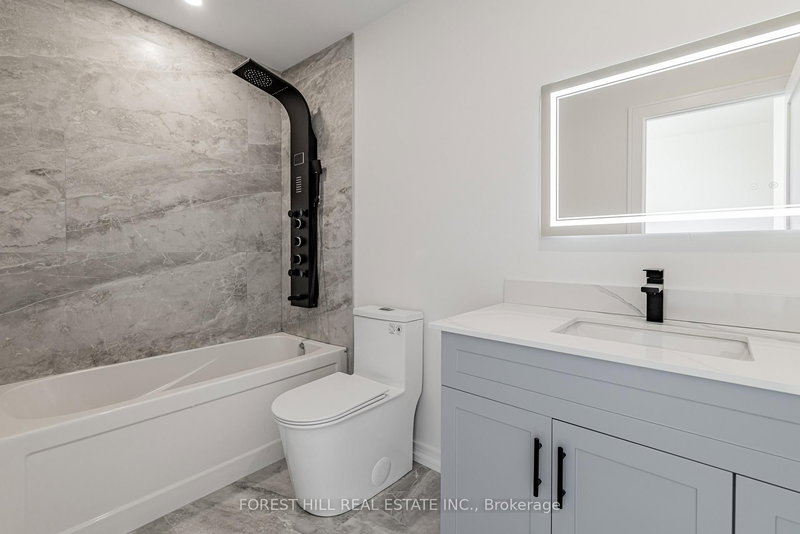 Unit 2 - 171 Cedric Ave, Toronto, M6C 3X7 | Image 2