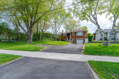 Detached House sold at 145 Sloane Avenue, Toronto, Ontario, M4A 2B8 - Victoria Village - MLS: C12723476