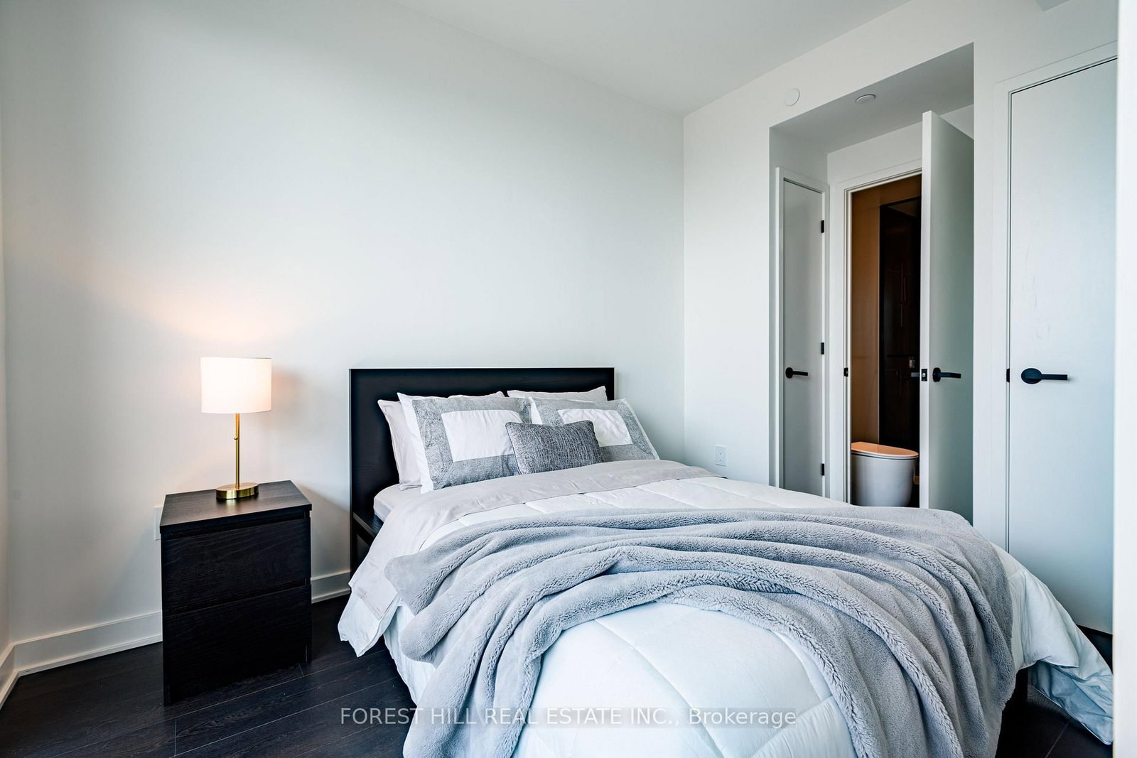 Condo for lease at 3204-55 Charles Street, Toronto, Ontario, M4Y 1S9 - Church-Yonge Corridor - MLS: C12723890