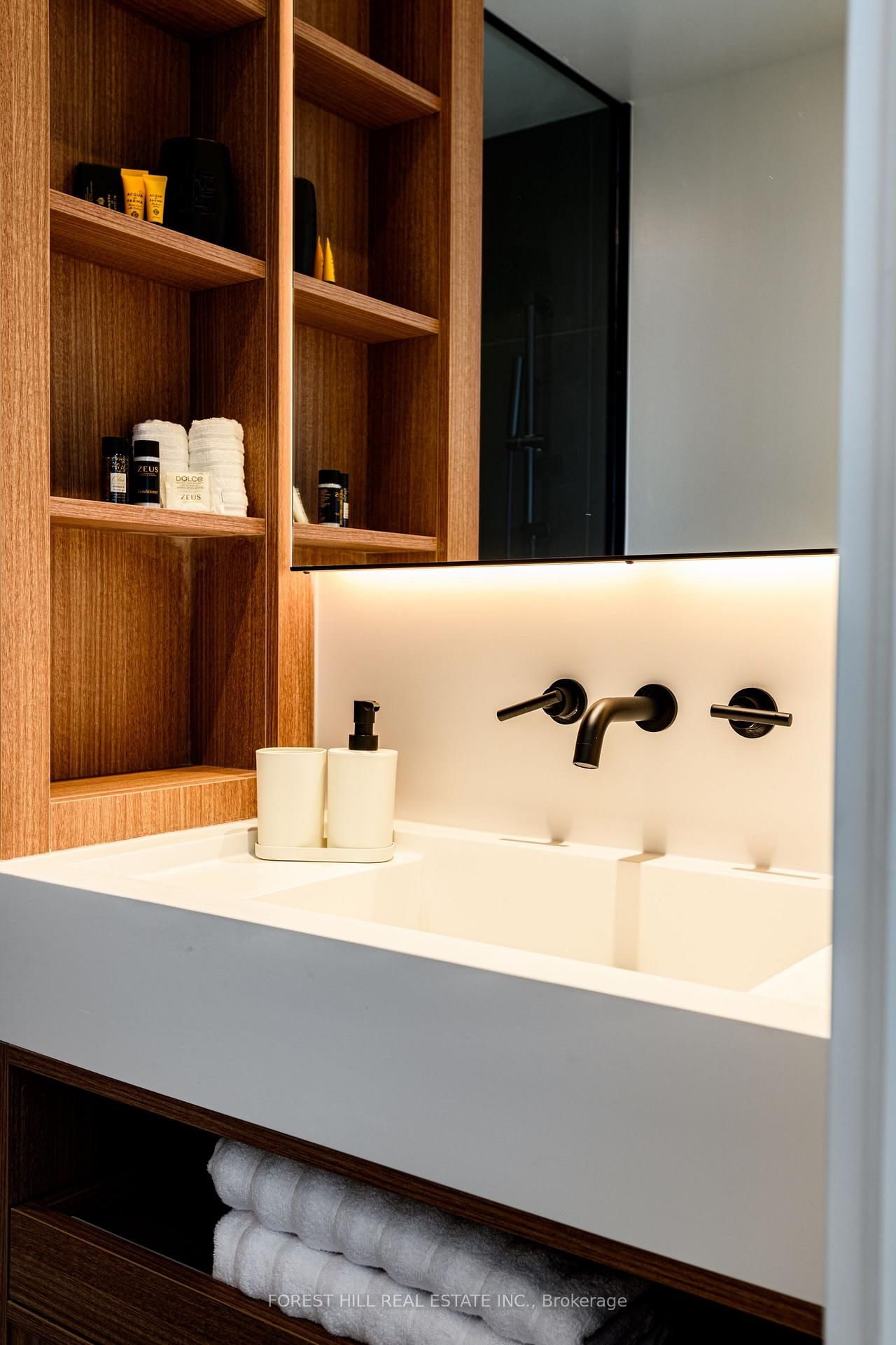 Condo for lease at 3204-55 Charles Street, Toronto, Ontario, M4Y 1S9 - Church-Yonge Corridor - MLS: C12723890