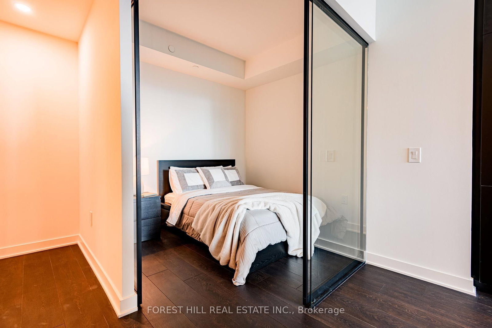 Condo for lease at 3204-55 Charles Street, Toronto, Ontario, M4Y 1S9 - Church-Yonge Corridor - MLS: C12723890