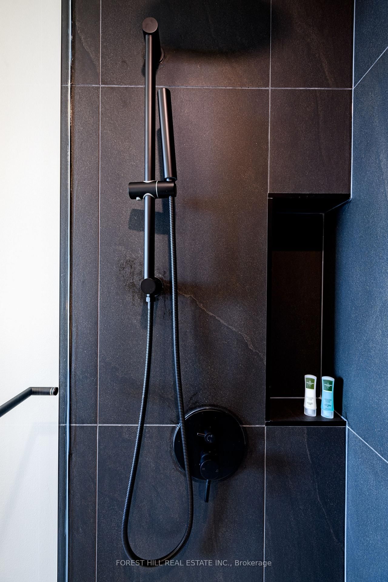 Condo for lease at 3204-55 Charles Street, Toronto, Ontario, M4Y 1S9 - Church-Yonge Corridor - MLS: C12723890