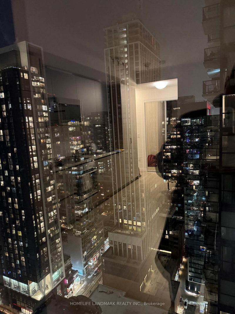 3715 - 8 Widmer St, Toronto, M5V 0W6 | Image 2