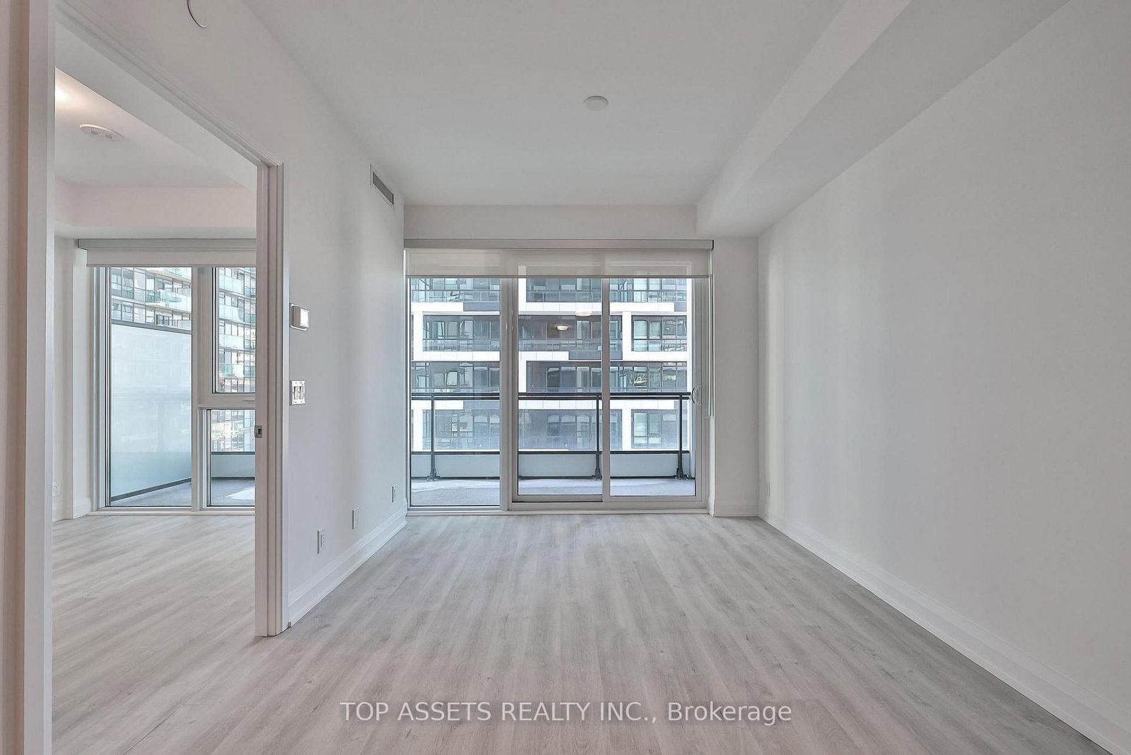 65 Broadway Avenue, Unit 1701 - Photo 11
