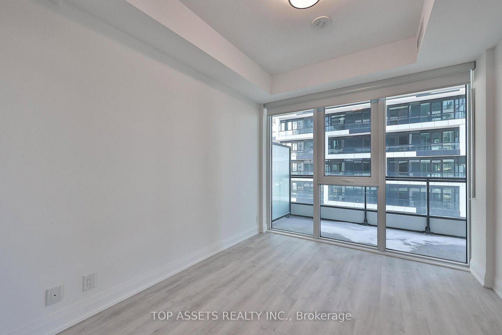 65 Broadway Avenue, Unit 1701 - Photo 18