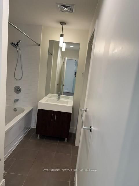 112 George Street, Unit 710 - Photo 15