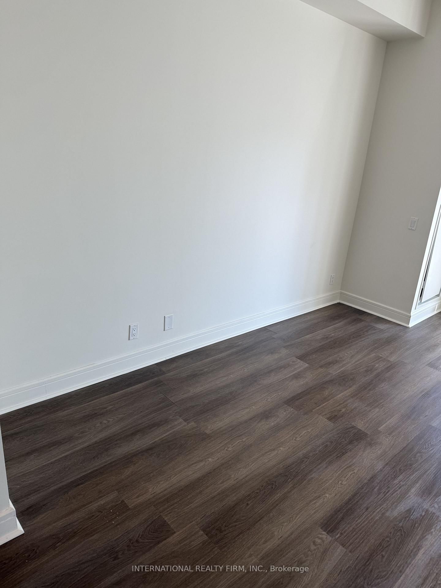 112 George Street, Unit 710 - Photo 7