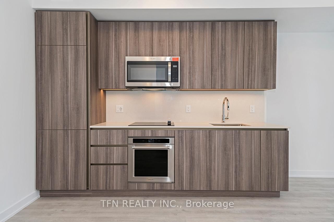 15 Richardson Street, Unit 1716 - Photo 8