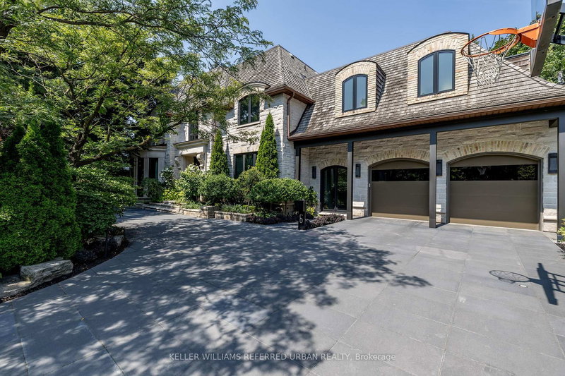 6 Bayview Wood, Toronto, M4N 1R7 | Image 2