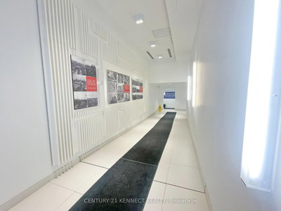 602R-231 College Street, Toronto, Ontario image-0-3