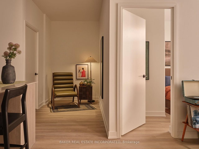 320 - 65 Trinity Street