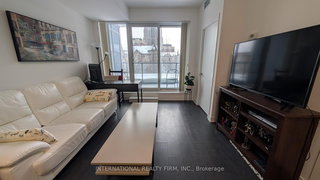 206 - 28 Avondale Avenue