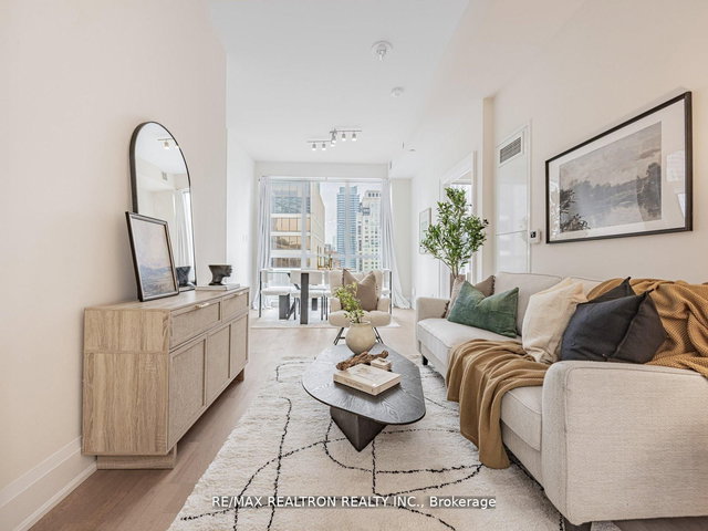 1801 - 88 Cumberland Street