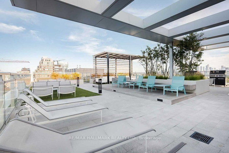 419 - 223 St Clair Ave W, Toronto, M4V 1R3 | Image 2