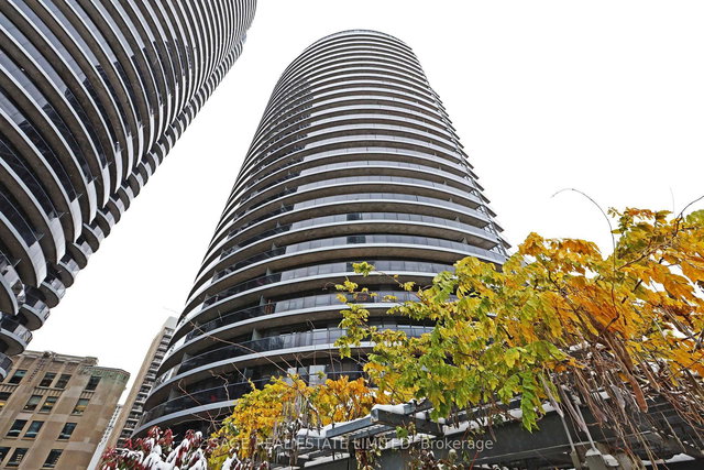 328 - 25 Carlton Street