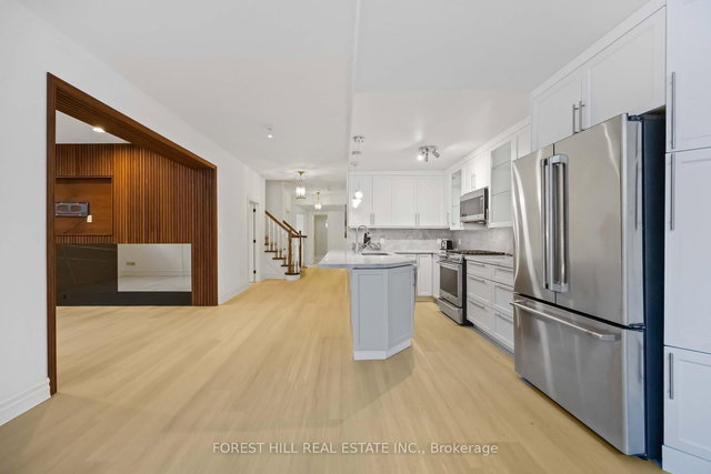 Lower - 42 Cotswold Crescent